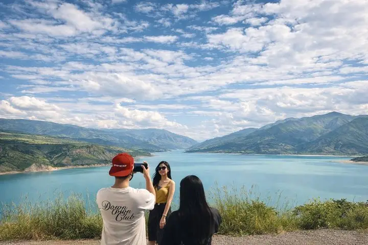 PRIVATE Day trip to Charvak, Chimgan & Amirsoy mountains