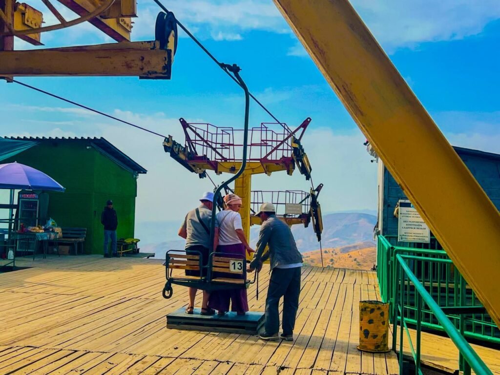 Tashkent: Sun heliocomplex, Amirsoy ski resort, Chimgan mountain & Charvak lake